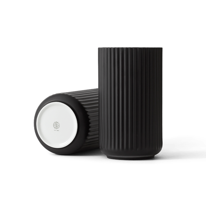 LYNGBY PORCELAEN 花瓶 12㎝ ブラック Lyngby Porcelæn Vase, Black – rosendahl.com