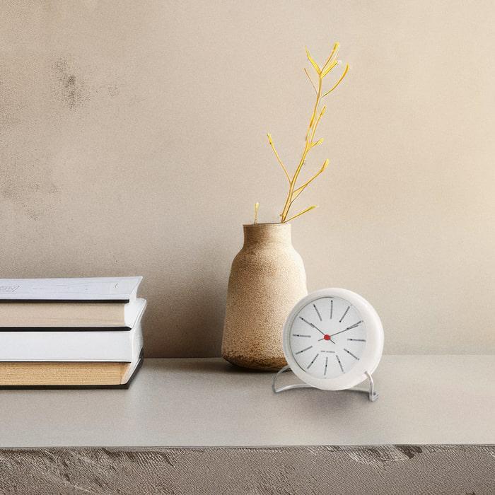 Arne Jacobsen Bankers Table Clock, Ø: 4.3