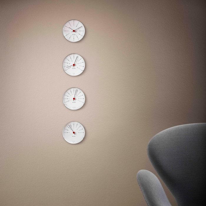 ARNE JACOBSEN モダン掛時計 ホワイト/レッド Arne Jacobsen Bankers Thermometer, White, Ø: 4.7