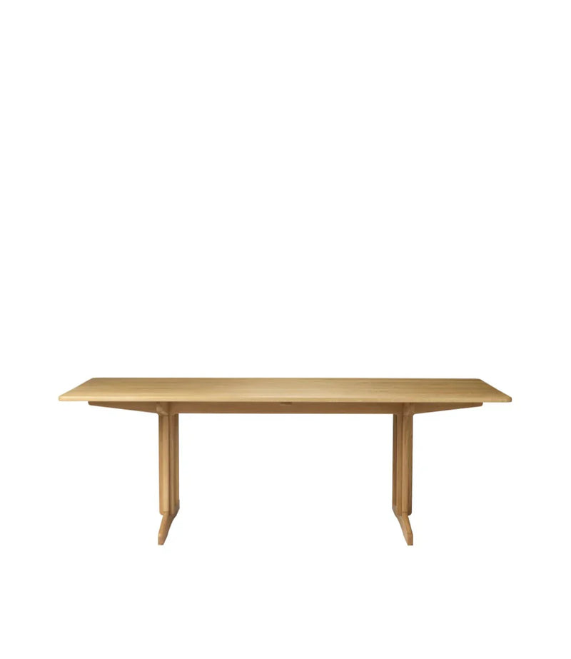 FDB Møbler C64 Shaker Dining Table, Solid Nature Oiled Oak