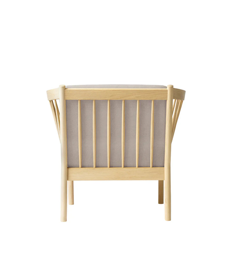FDB Møbler J146 Armchair, Nature Lacquered Oak/Beige