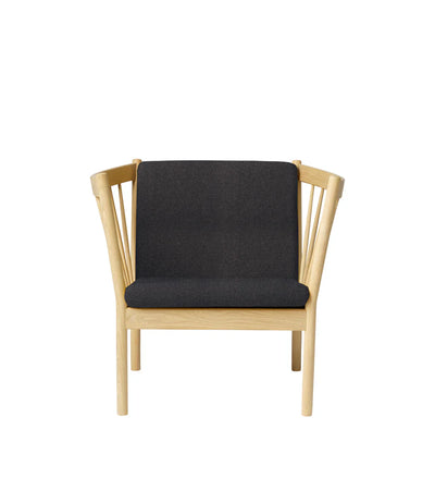 FDB Møbler J146 Armchair, Nature Lacquered Oak/Dark Grey