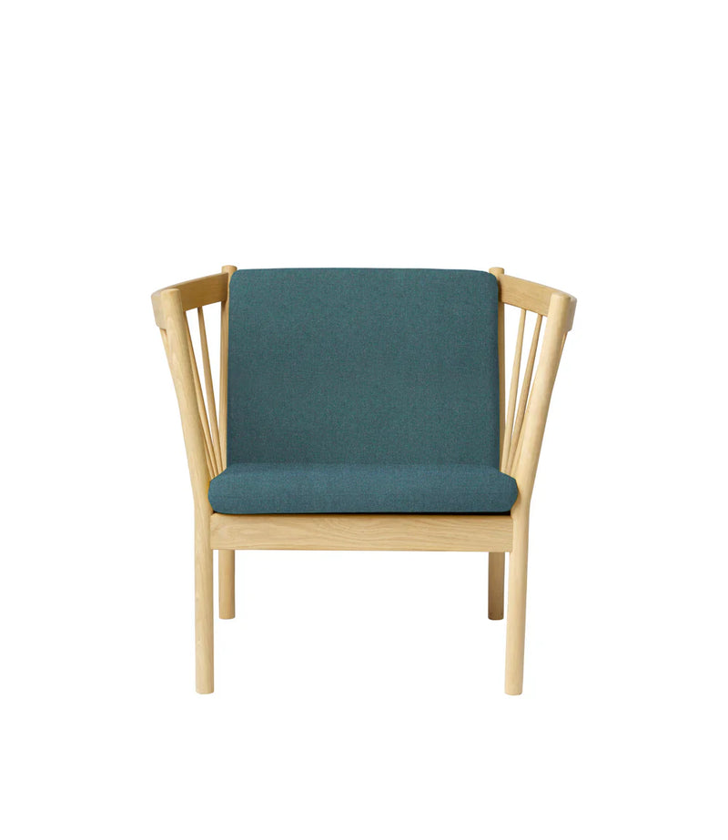 FDB Møbler J146 Armchair, Nature Lacquered Oak/Green