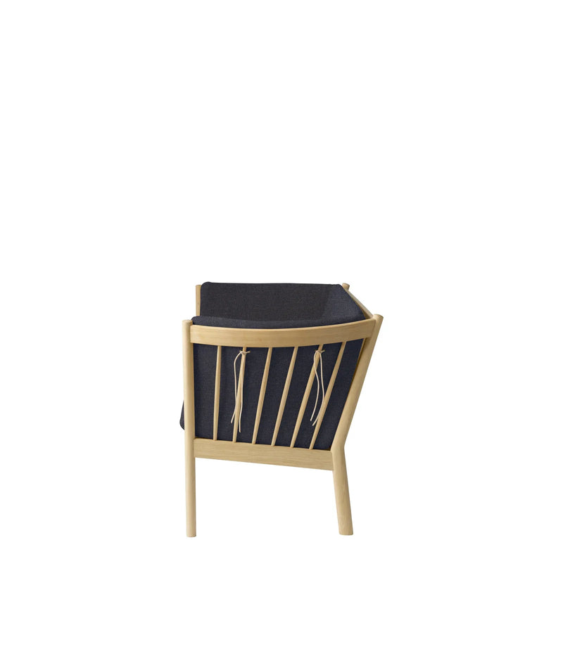 FDB Møbler J148 2 Pers. Couch, Nature Lacquered Oak/Dark Grey