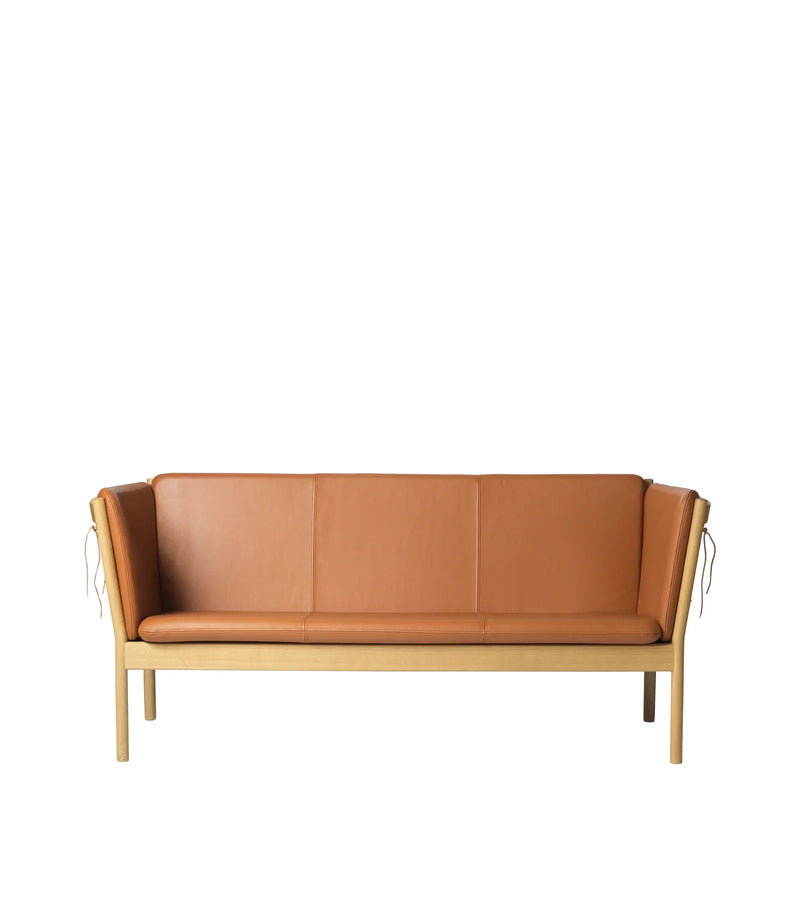 FDB Møbler J149 3-Person Couch, Nature Lacquered Oak/Cognac Leather