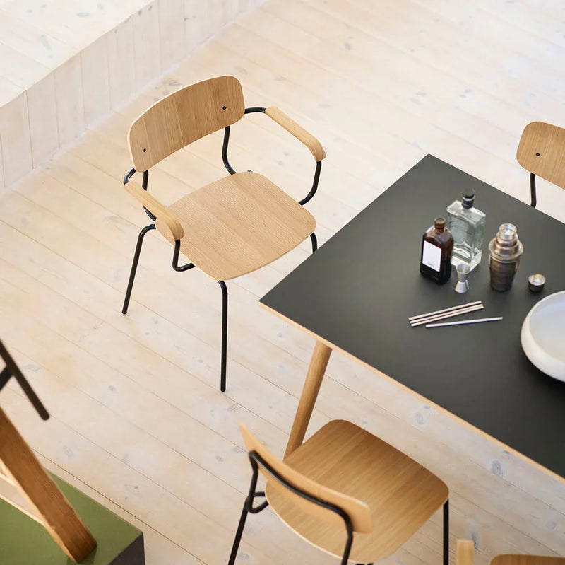 FDB Møbler J183 Holmen Stackable Chair w/Armrests, Steel Black/Nature Veneer