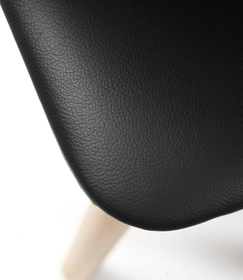 FDB Møbler J48 Chair, Nature Oiled Oak/Black Leather, 2 pcs.