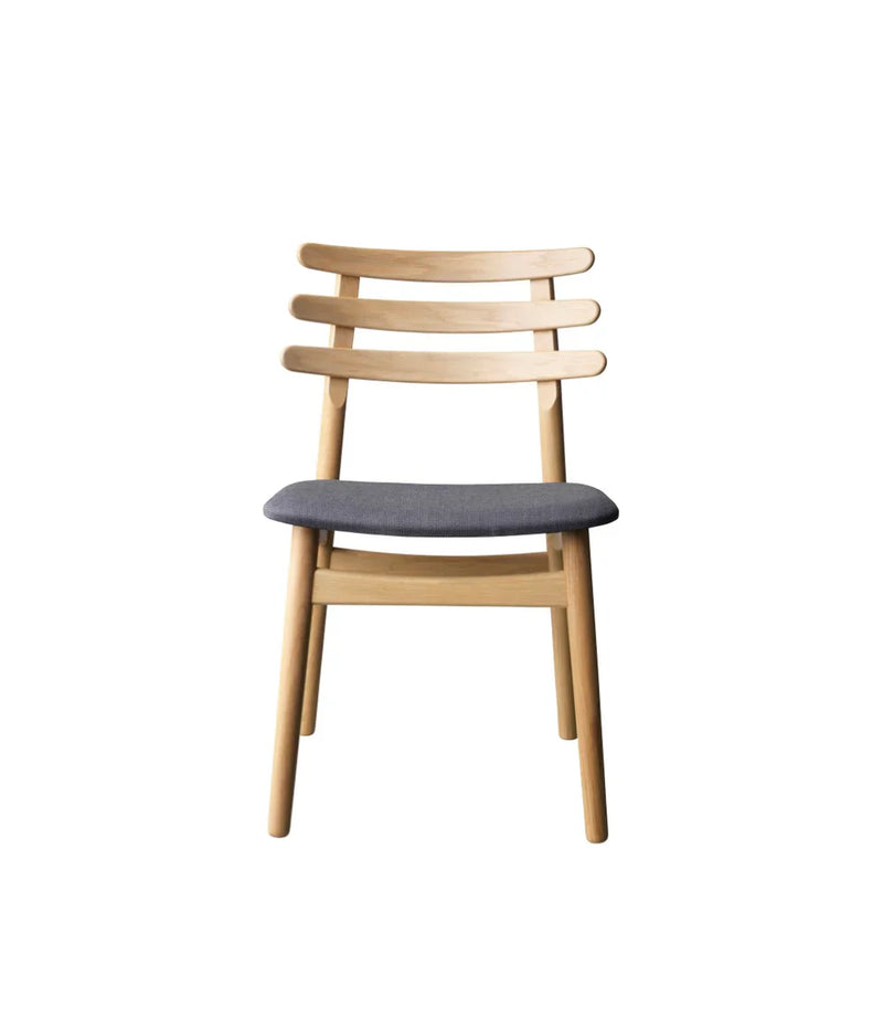 FDB Møbler J48 Chair, Nature Lacquered Oak/Textile Antracit