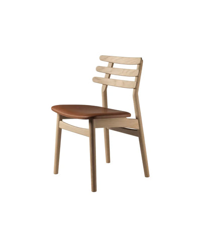 FDB Møbler J48 Chair, Nature Lacquered Oak/Cognac Leather