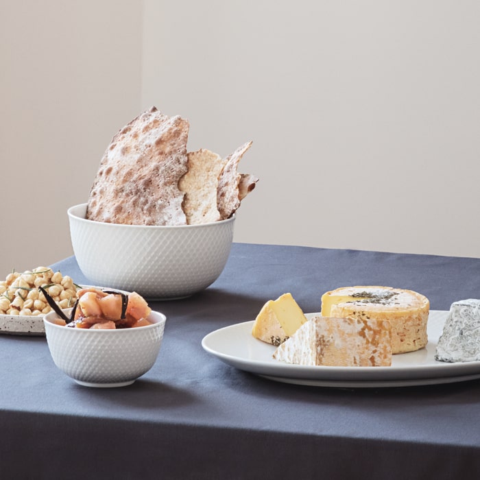 Lyngby Porcelæn Rhombe Bowl, White – rosendahl.com